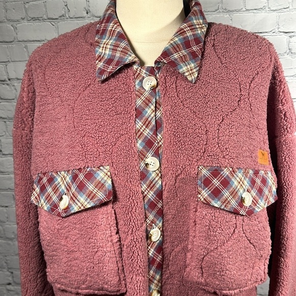 Simply Southern Sherpa Quilted And Plaid Rose Jacket Shacket size Large NEW - Picture 14 of 16